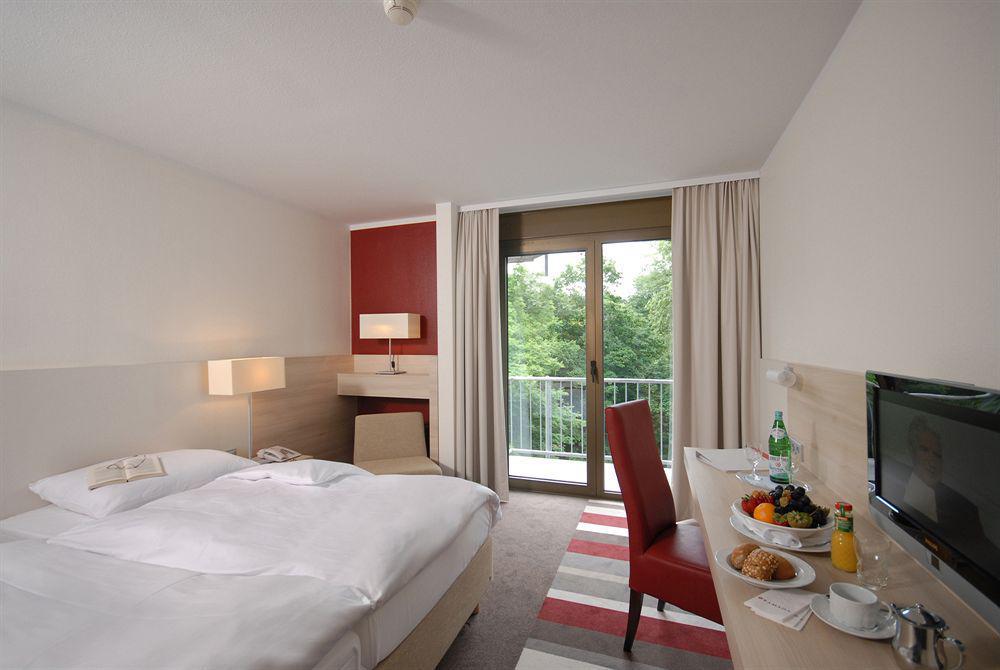 H+ Hotel Bad Soden Bad Soden am Taunus Exterior foto